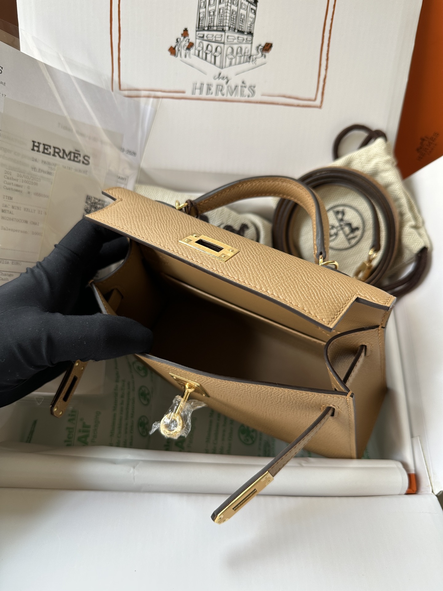 에르메스 미니 켈리백 20 카멜 금장 앱송